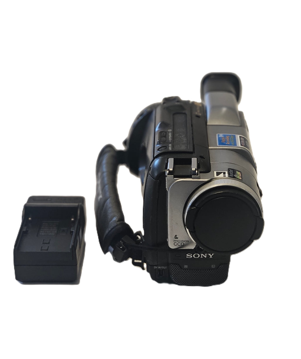 Sony DCR-TRV103 Digital 8 Handycam
